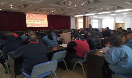 堅定信念 對黨忠誠，融會貫通 學以致用
